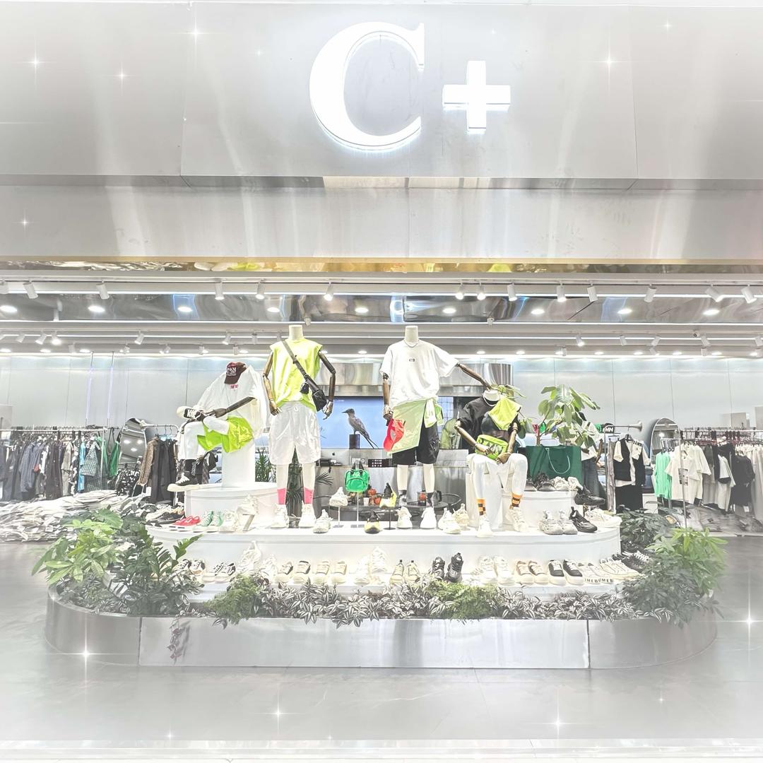 昆明新螺蛳湾国际商贸城C+男装