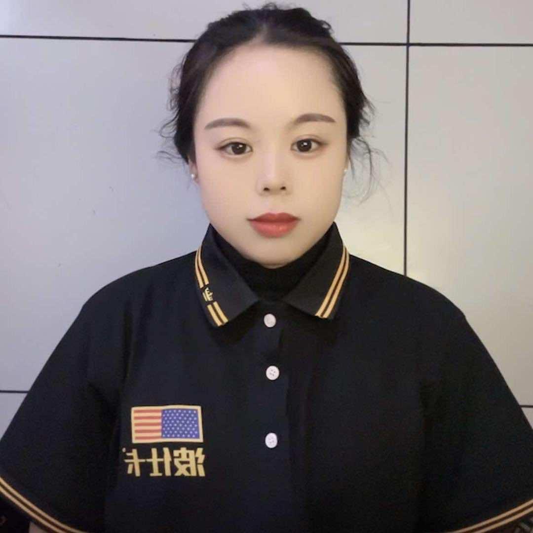 嘉陵波仕卡修车小梅
