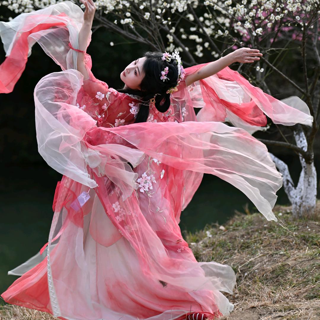 兰亭纪汉服簪花旅拍馆