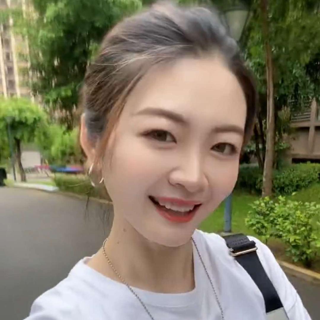 綦江区牛男手造比萨何仙姑
