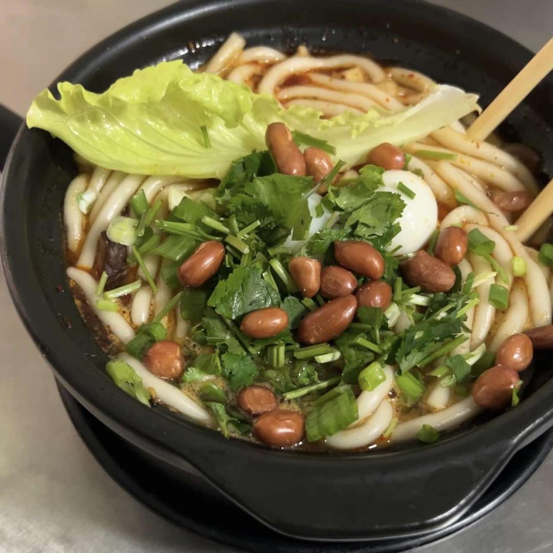 豆阿婆土豆粉/烤肉饭