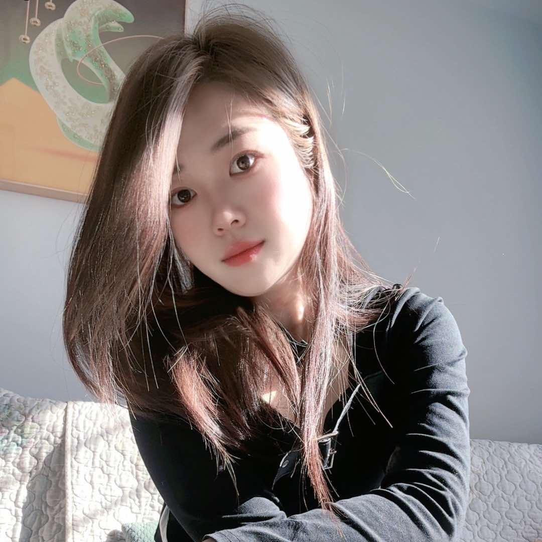 鲸鱼座原叶奶茶店官方号