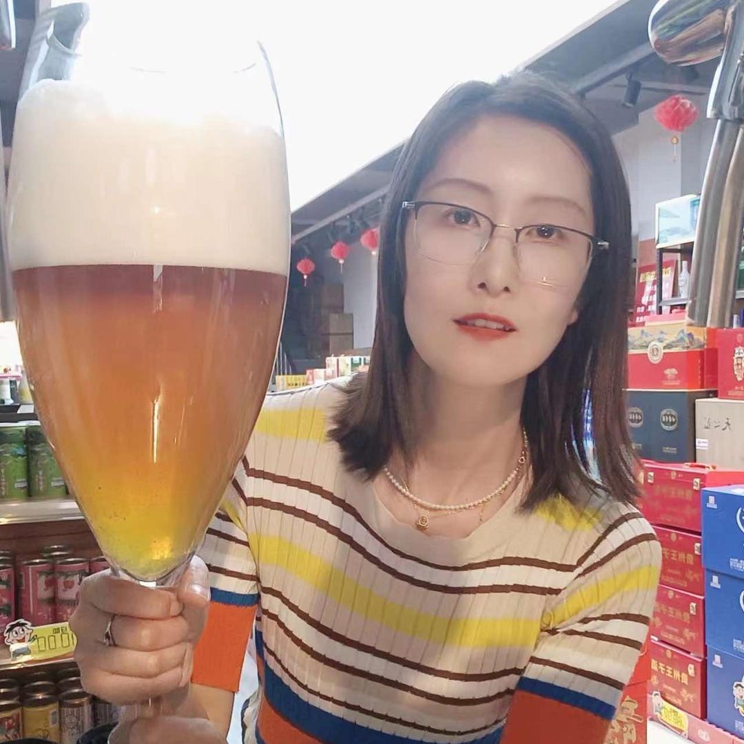 玖品汇秀姐爱喝酒