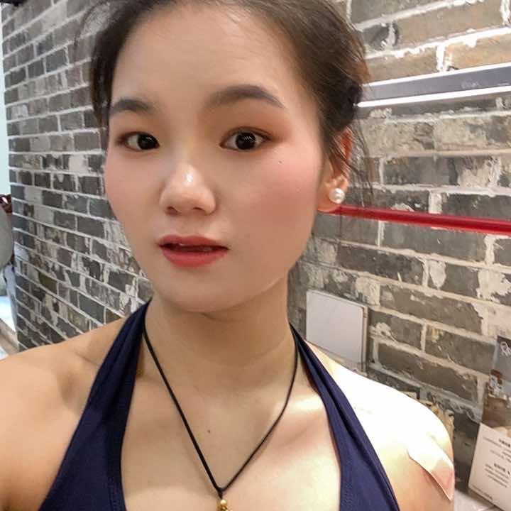 老地方潮汕砂锅粥梅子