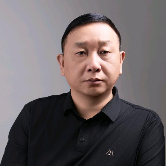 天使之恋婚纱策划师