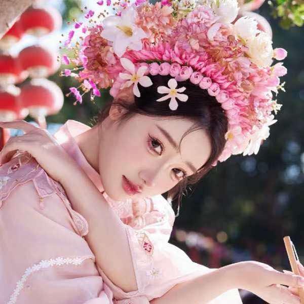 云裳记簪花汉服馆