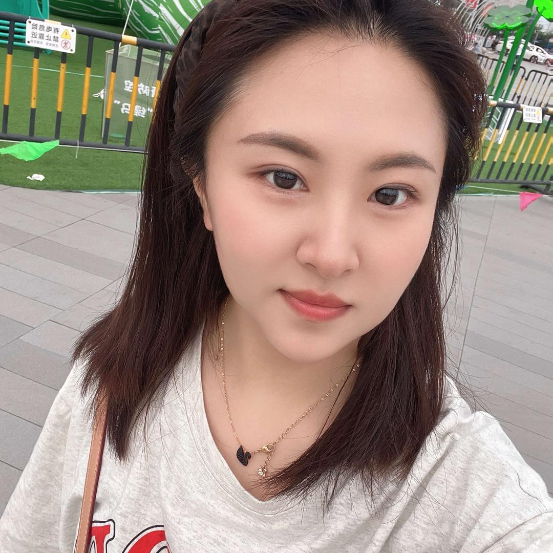 高邮柚子美甲美睫