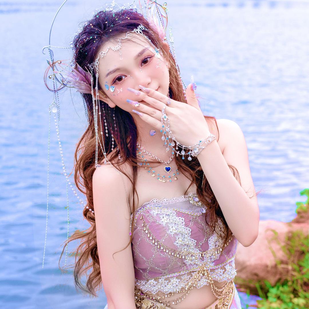 富顺商业广场半日闲摄影馆～婷婷