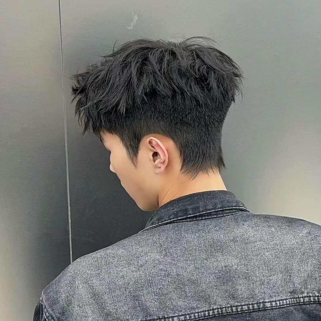 山归有雾