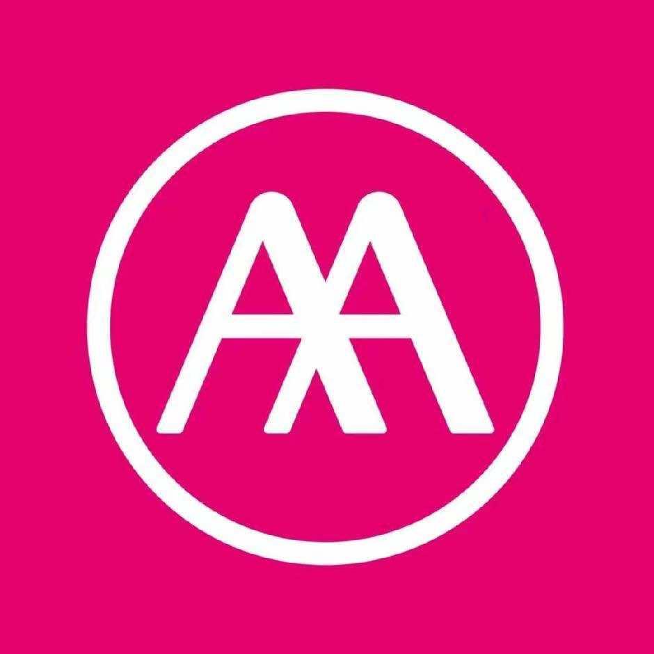 阳光100城市丽园爱玛电动车