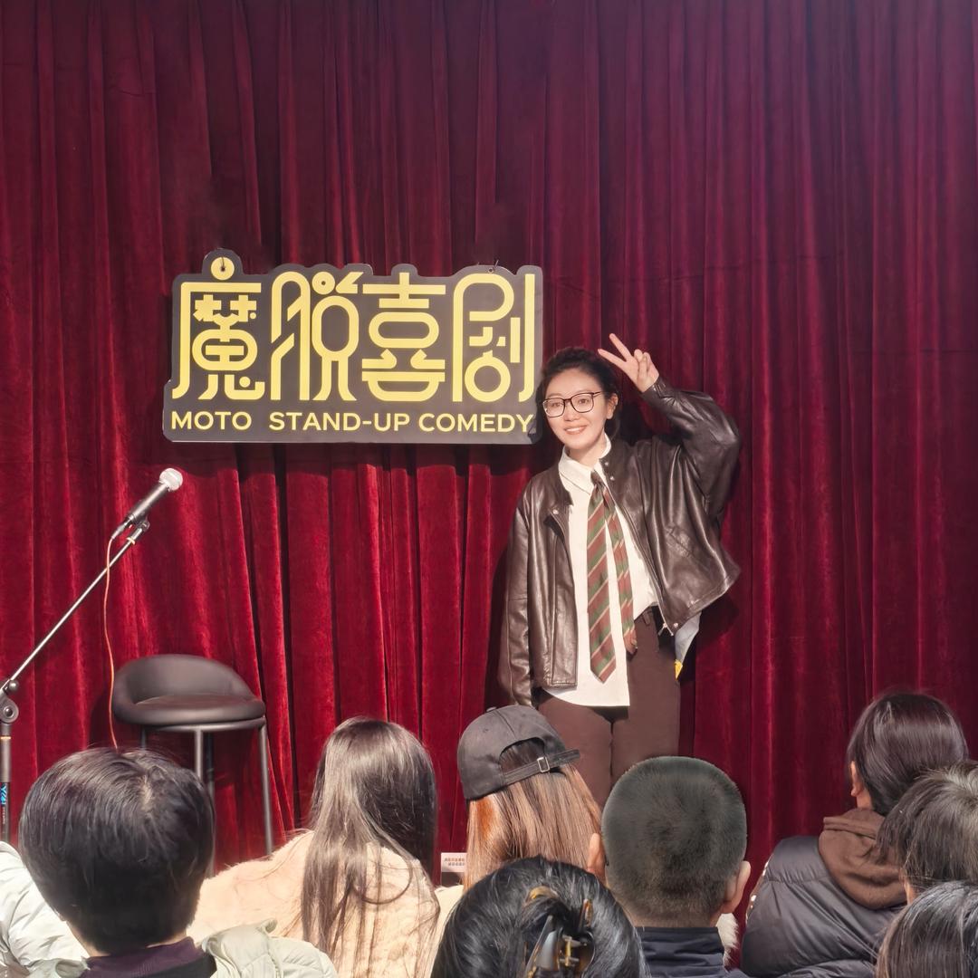 兼职主播阿拉雷~