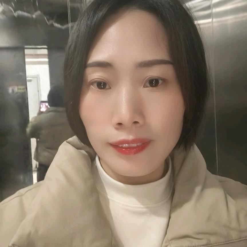 在泸溪做美丽符号美容养生的小杨