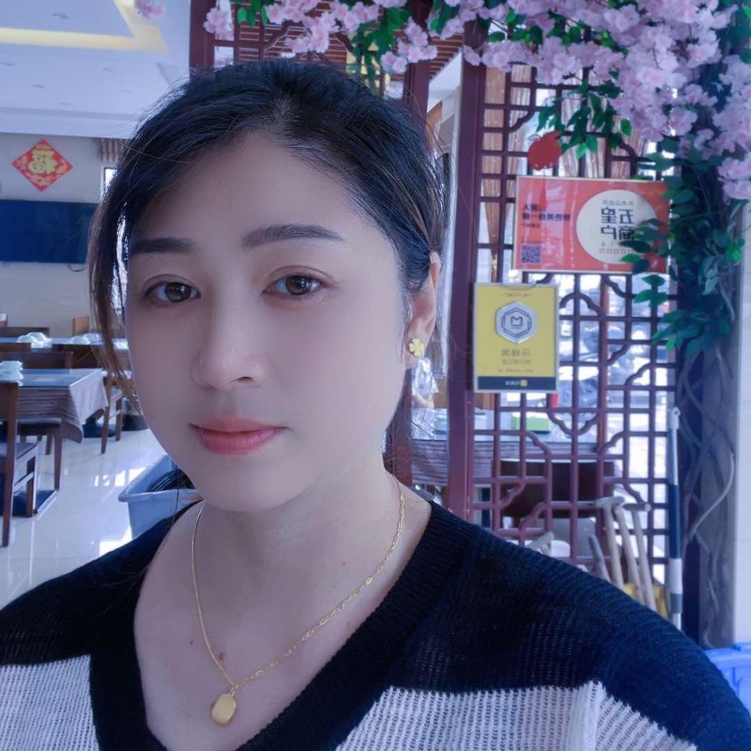 汤口自游人美食一楼