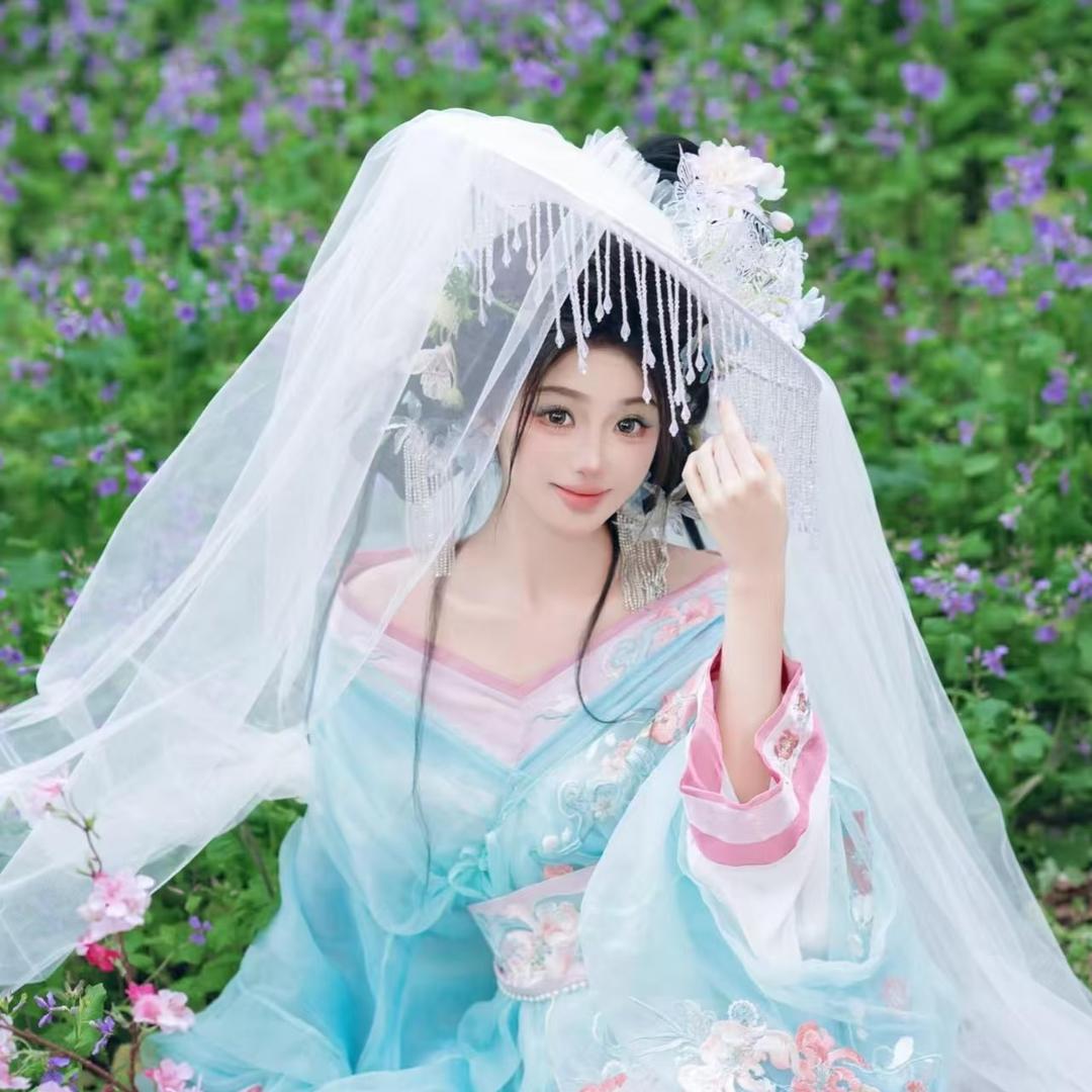 洛阳市老城区垂花门服装店