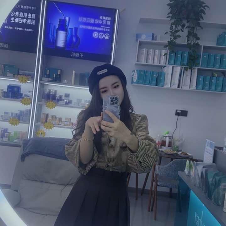 荣县鲜言科技鲜活肤❤️琳琳