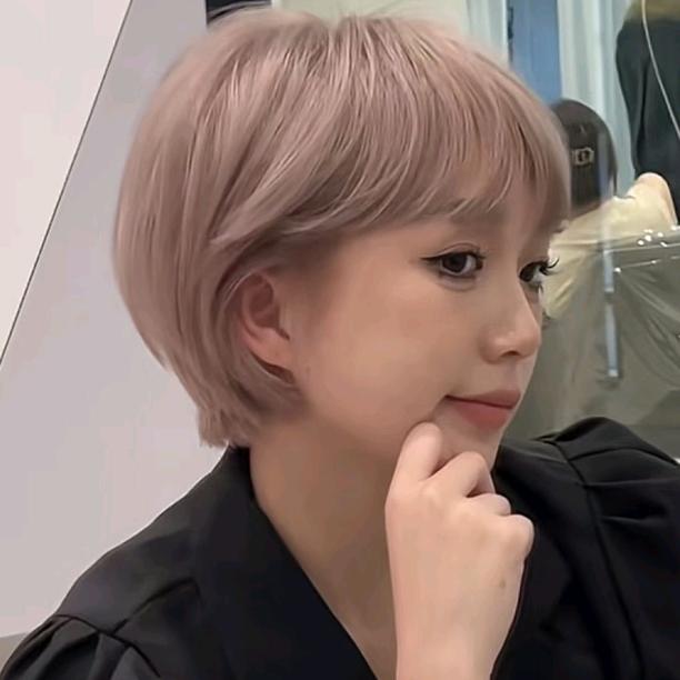 —新亚潮沙龙—