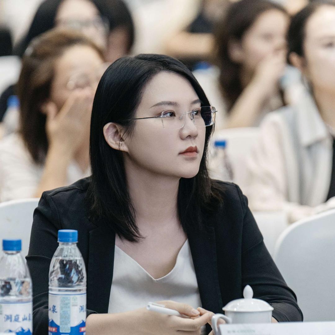 陛雅的张铁柱很懂美