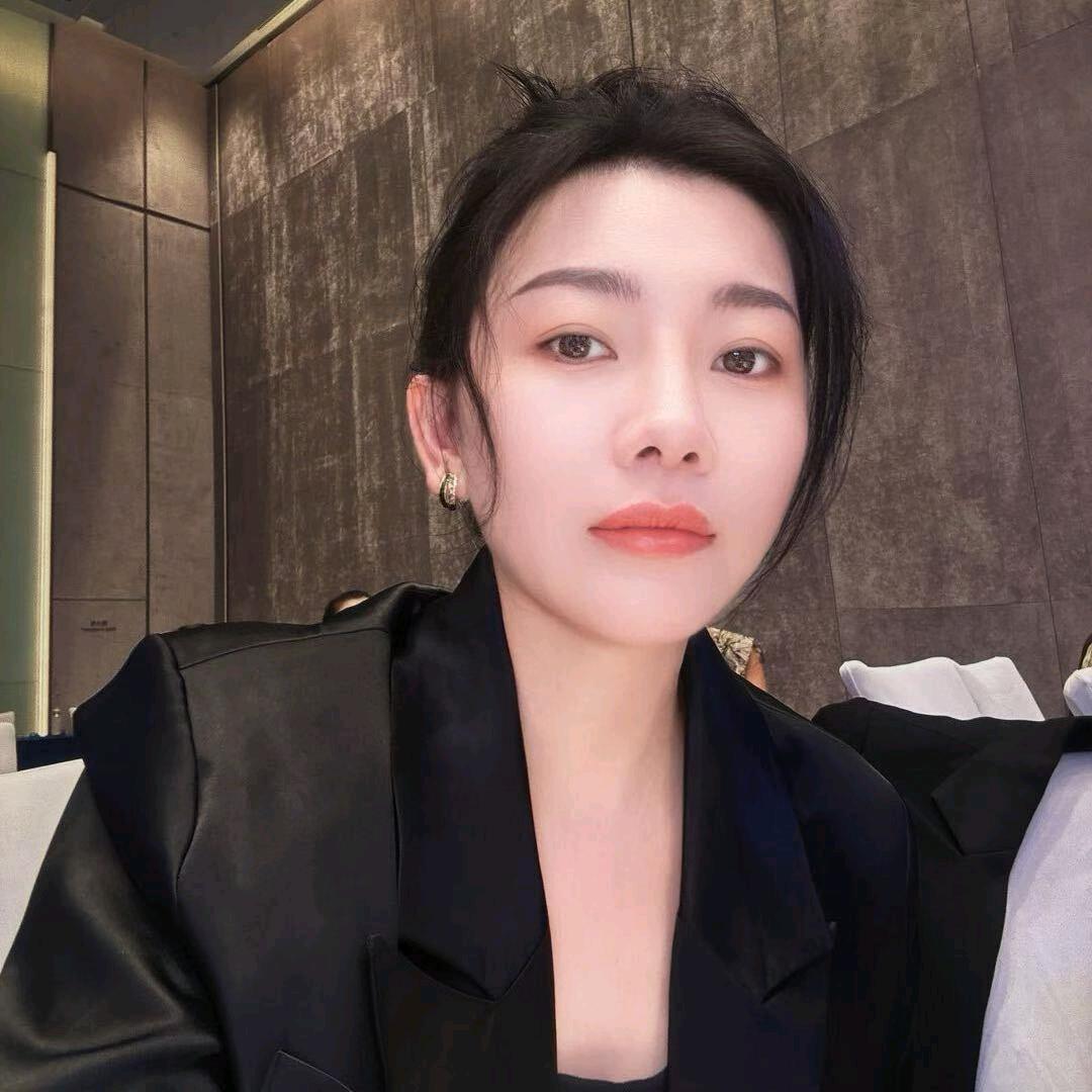 方小彤