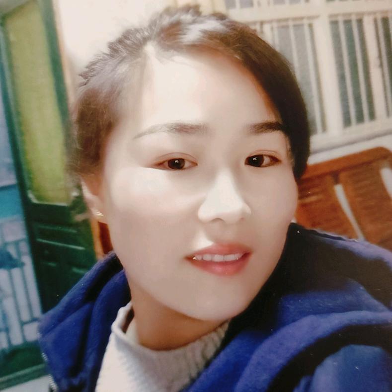 小鱼豆腐炒鸡店