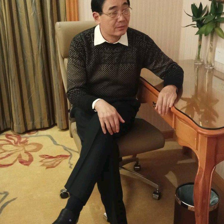 自强厚德