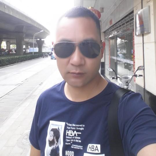 叁少$骑猪来旅行