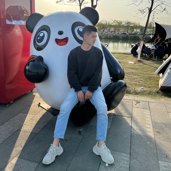 爱钓鱼的小胡同学