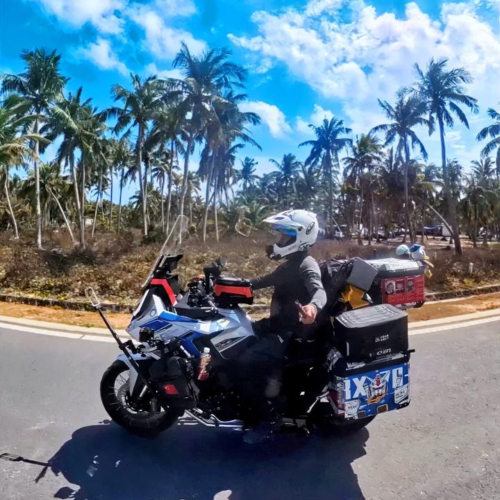 段大风在路上