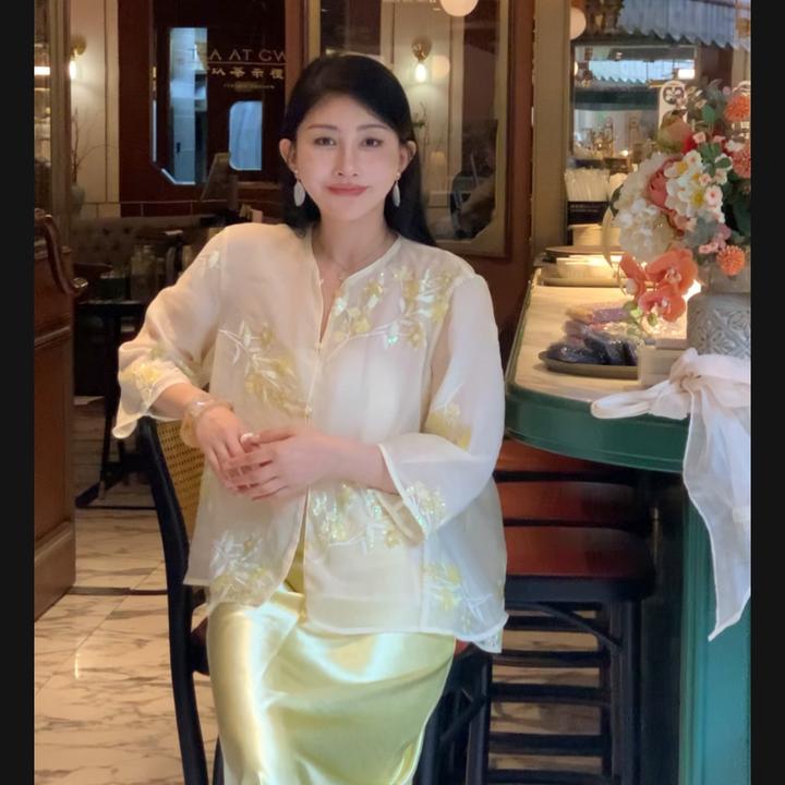 金闪闪闪闪