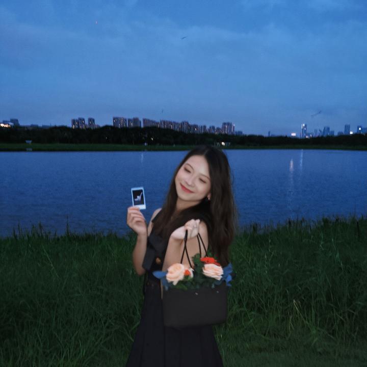 骆驼琪子