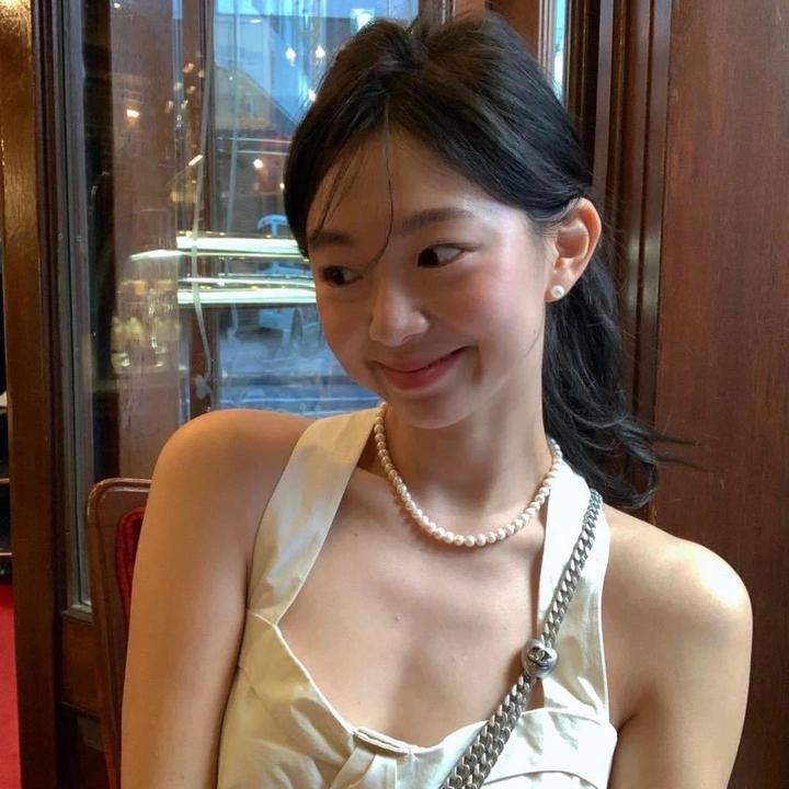 奶酪女装集合店