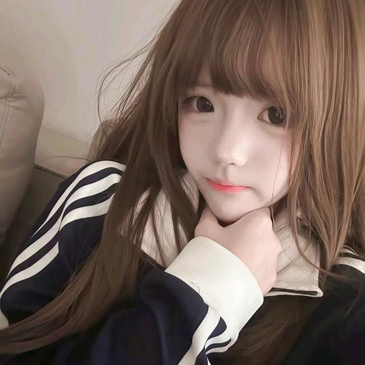 𝘽𝙇𝙐𝙀_芹菜（图在群