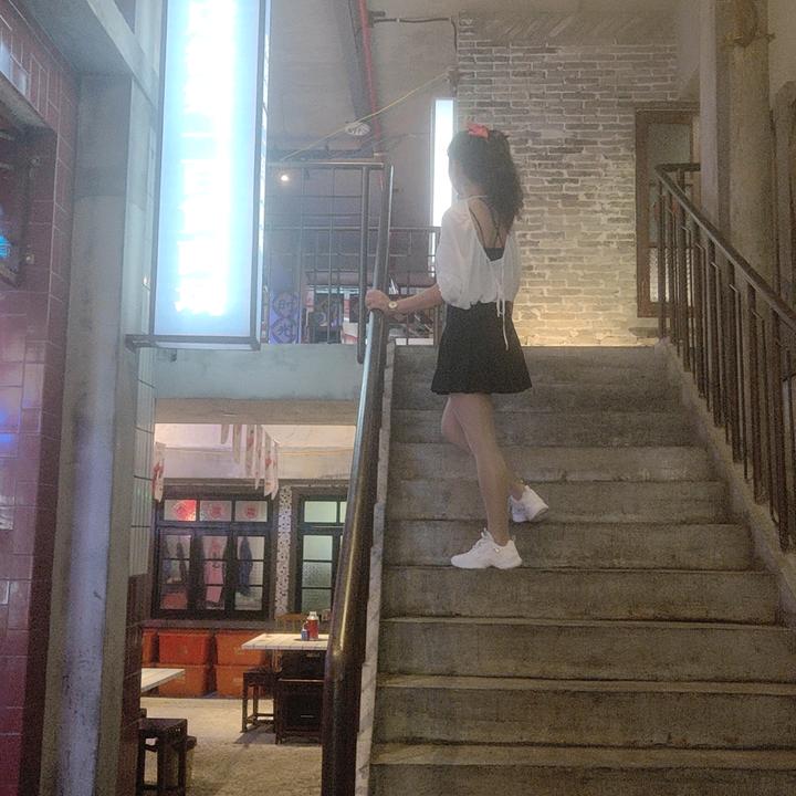 &傻丫头♛♥
