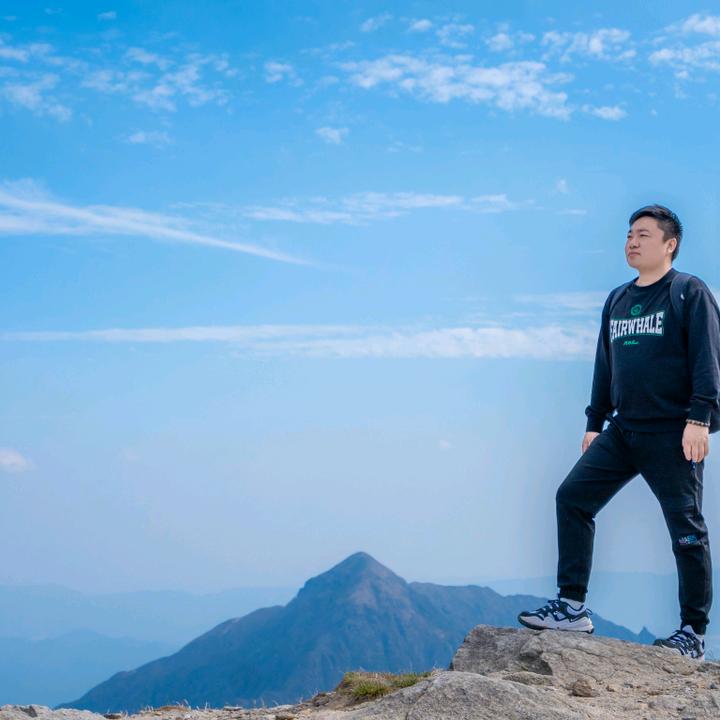 大铁岭的小傅（爱溜达）