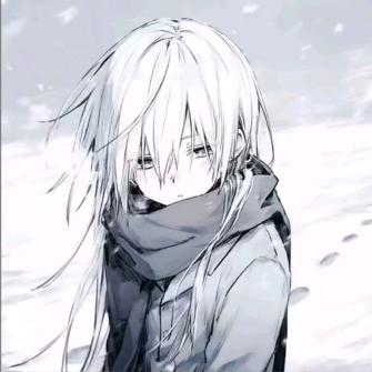泠月月