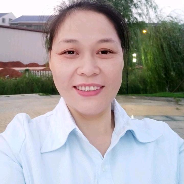 满妹女人伍拾壹枝花头像